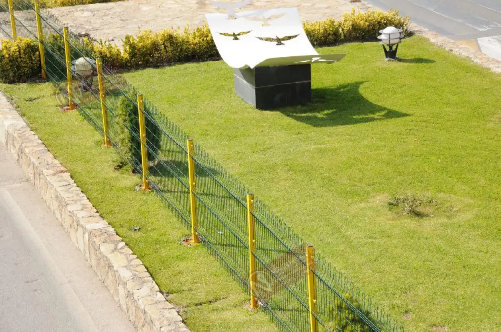 نرده مناسب فضای سبز